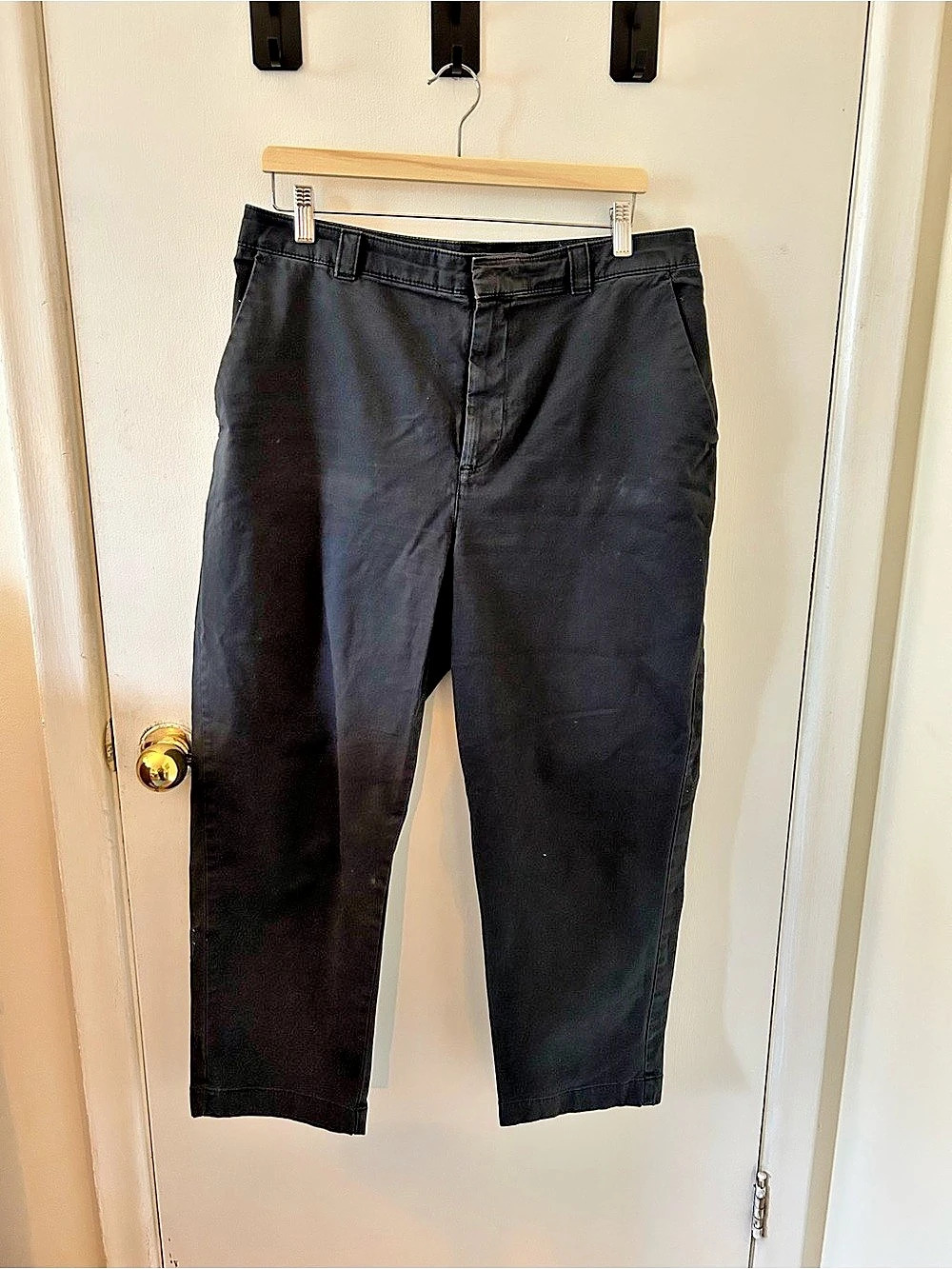 GAP Straight Up Khaki Black Pants Size 12 Like New